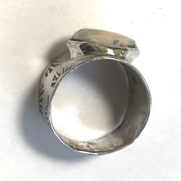 Elk Ivory ring Photo