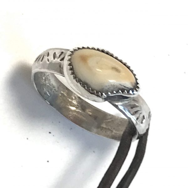 Elk Ivory ring Photo 1